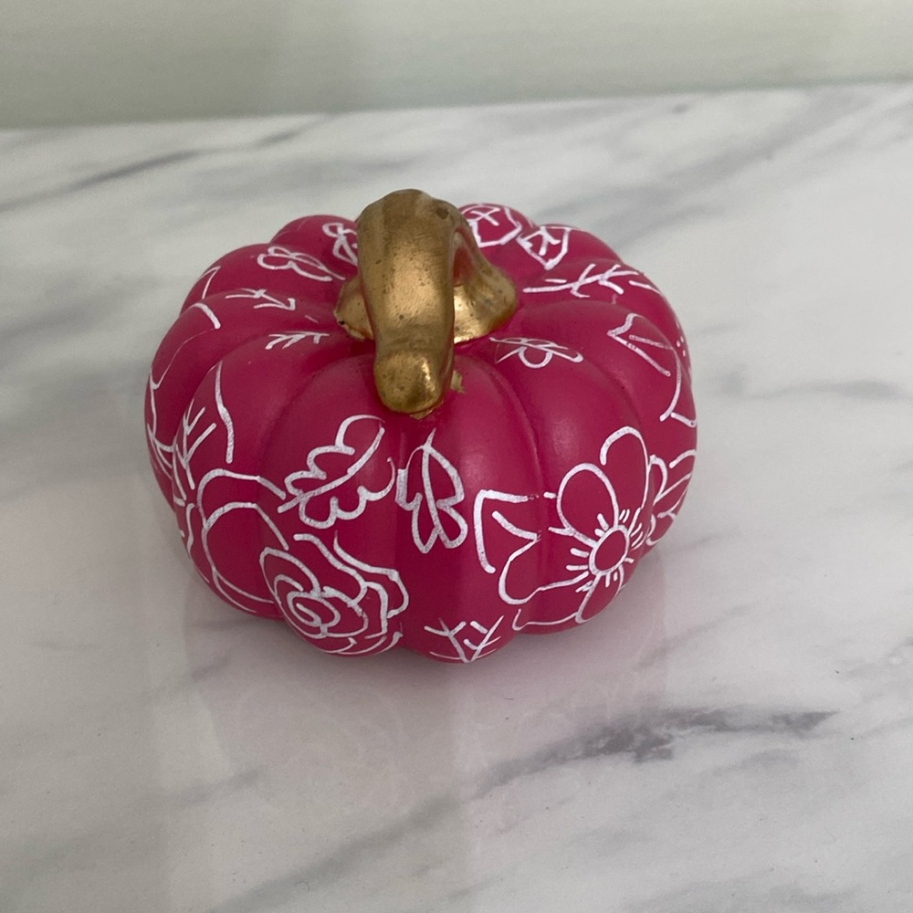 Small pink hand painted ceramicic pumpkin decor